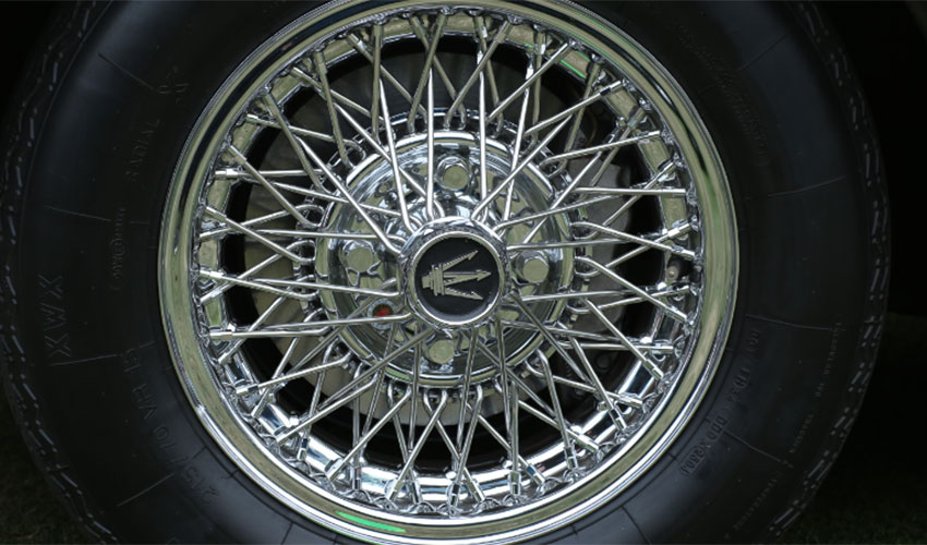 tire of classic car